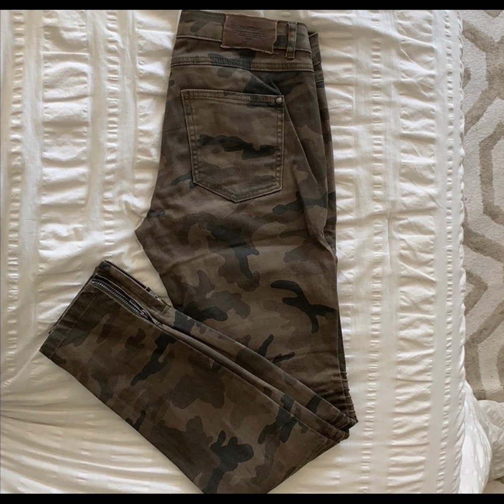 Zara Camo Denim US Size 4